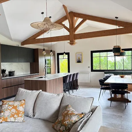 Villa Camille - Archik Du